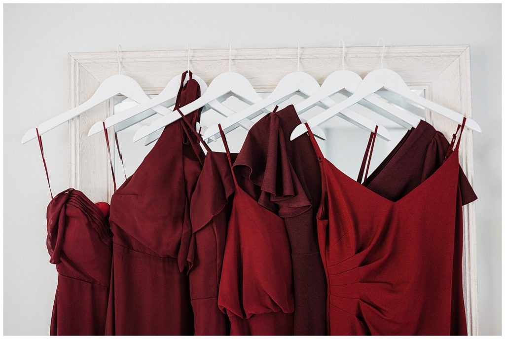 red Bridesmaid gowns for winter wedding vibes. 