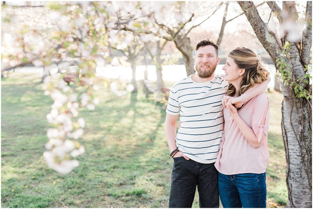 Spring Engagement photos outfits New Jersey Cherry Blossoms engagement session
