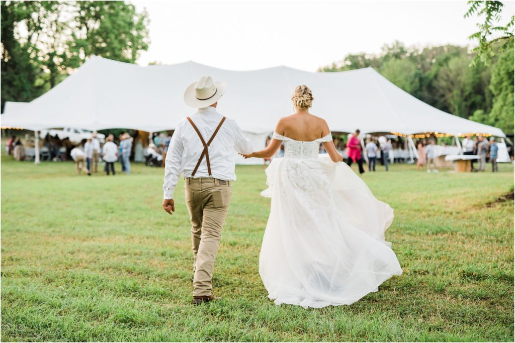  sussex county farm wedding fun romantic sunset bride and groom portraits | renee Ash Photography