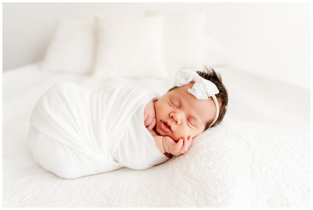 baby newborn photos Newton NJ newborn photographer with Renee Ash Photography 