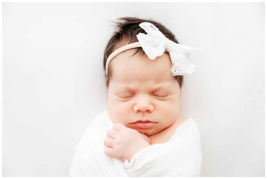 NJ newborn photoshoot with Renee Ash Photography 