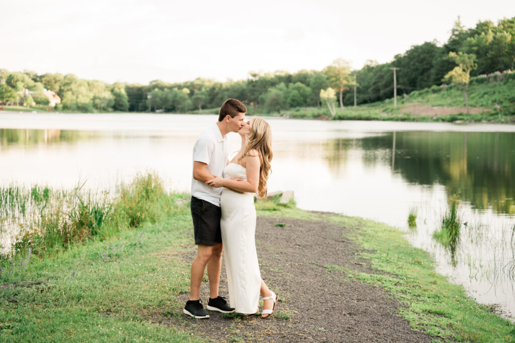 Lake Engagement Photography Locations in NJ 