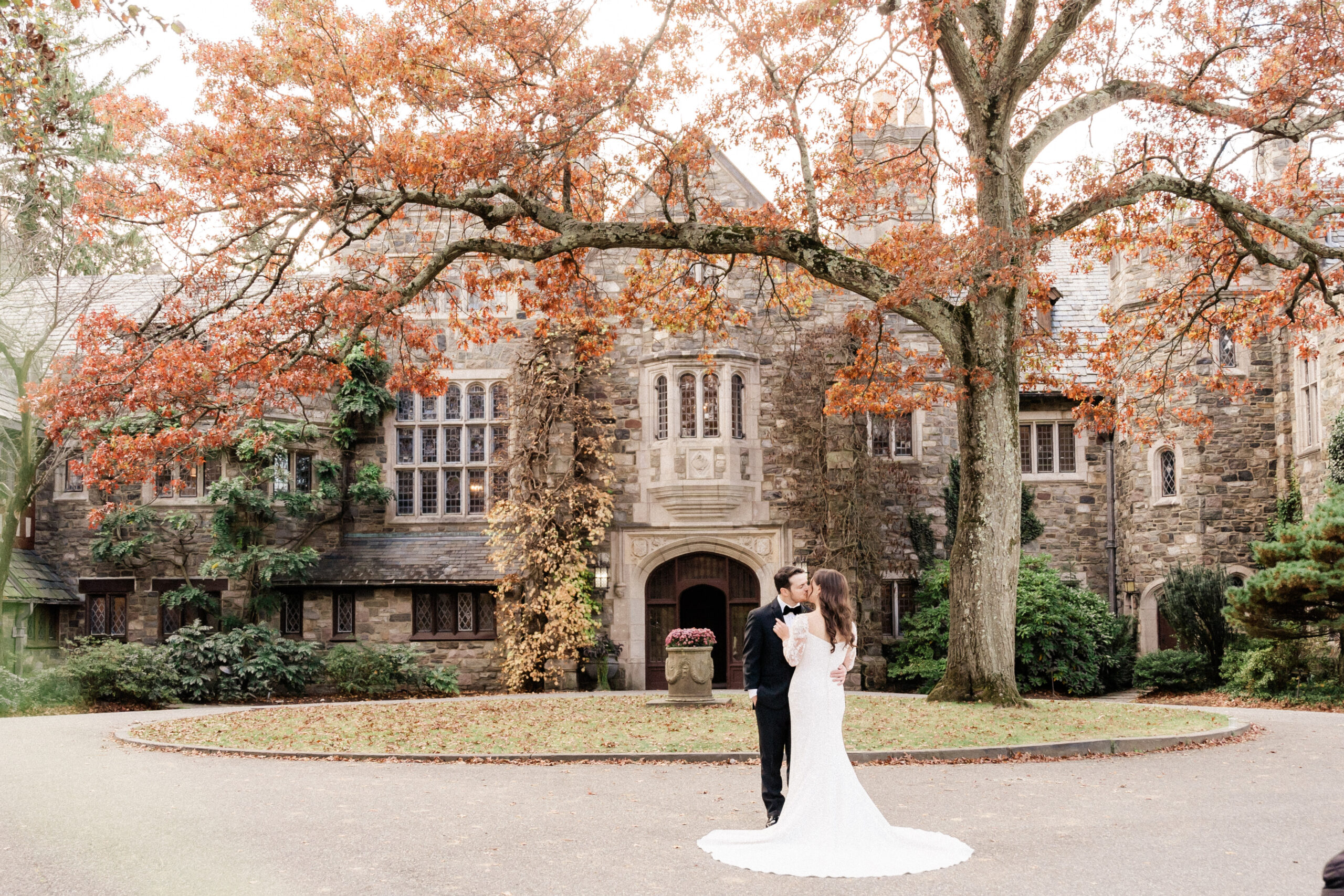 Fall wedding at NJ skylands Manor at the Botanical Gardens