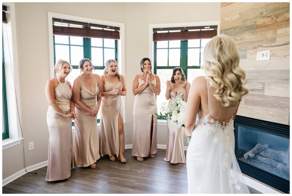 Mountain Creek Red Tail Lodge Wedding - Bridal Suite and Getting ready space in the Appalachian hotel