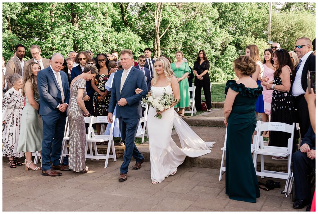 Red Tail Lodge Wedding at Mountain Creek in Vernon NJ Ski resort mountain top wedding ceremony