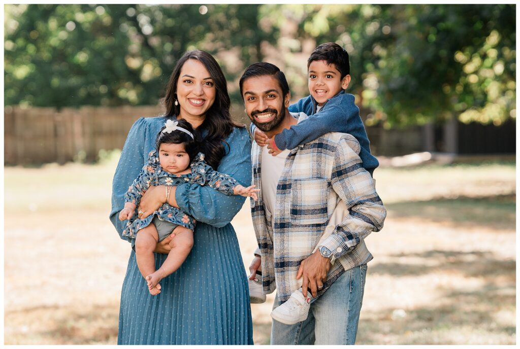 New Jersey extended family photoshoot - Renee Ash Photography