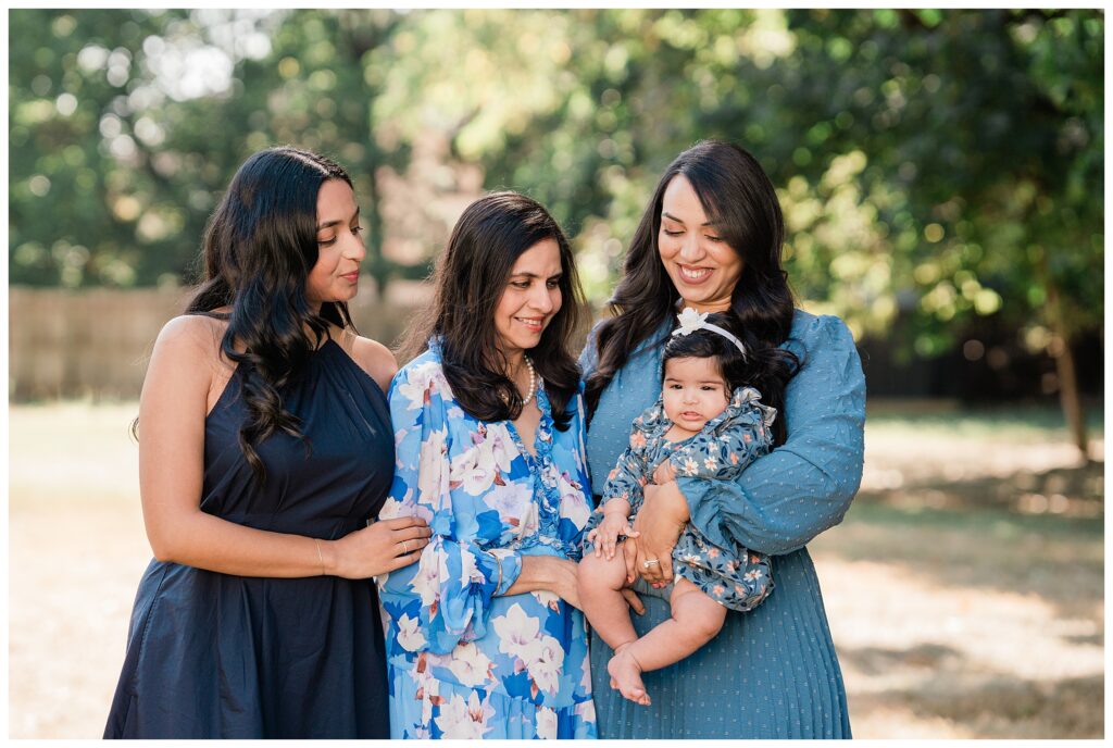 New Jersey extended family photoshoot - Renee Ash Photography