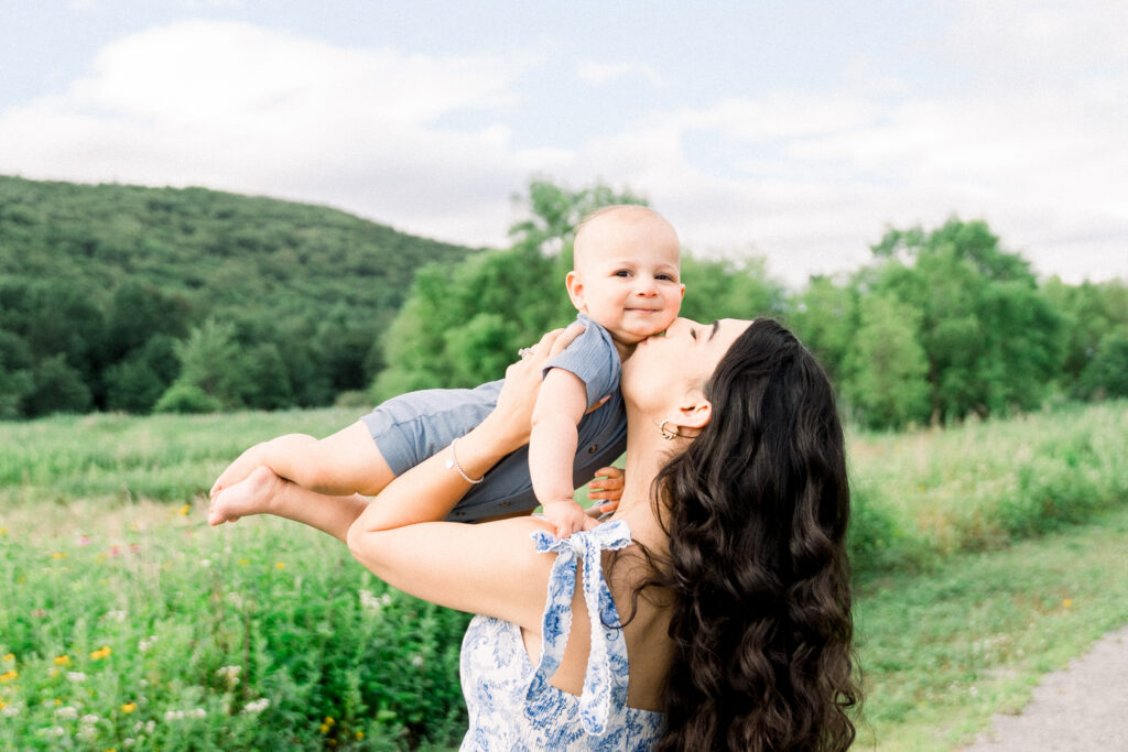outdoor  first  birthday photoshoot with Newton NJ Family Photographer