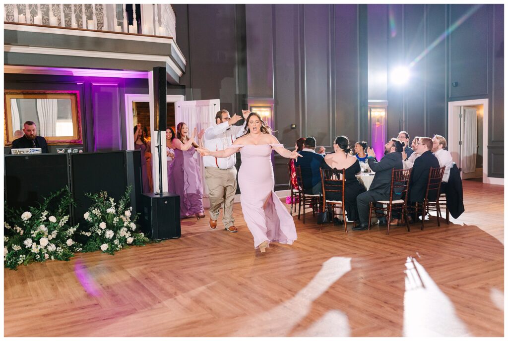 David's Country Inn wedding photographer. NJ Garden Wedding Ceremony Venue Renee Ash Photography