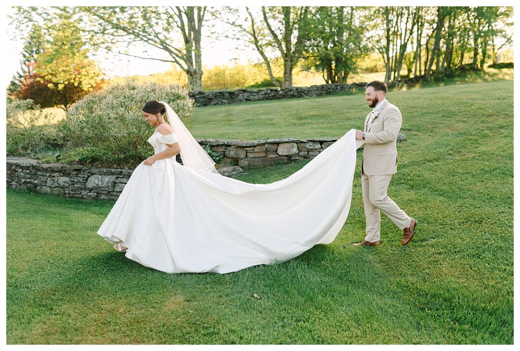 catskills ny wedding photographer: Stonewall Estate Catskills NY | Mountain-View Wedding Weekend