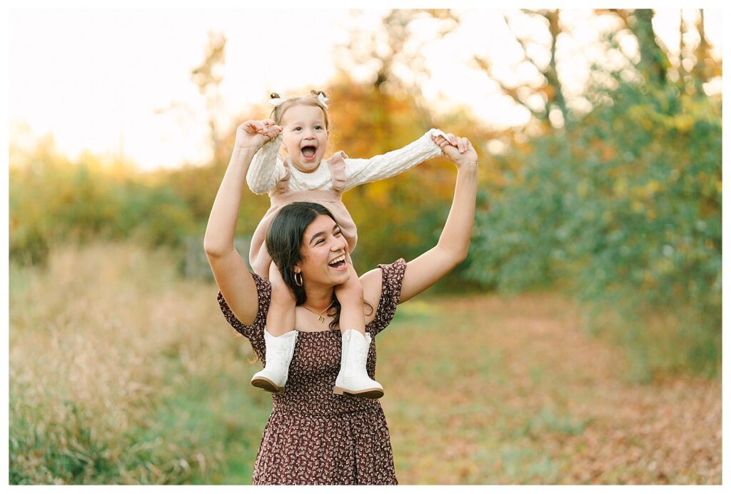 Fall mini sessions in North NJ at Natirar, Waterloo Village, Wawayanda & more. Quick, gorgeous family photos in peak foliage.